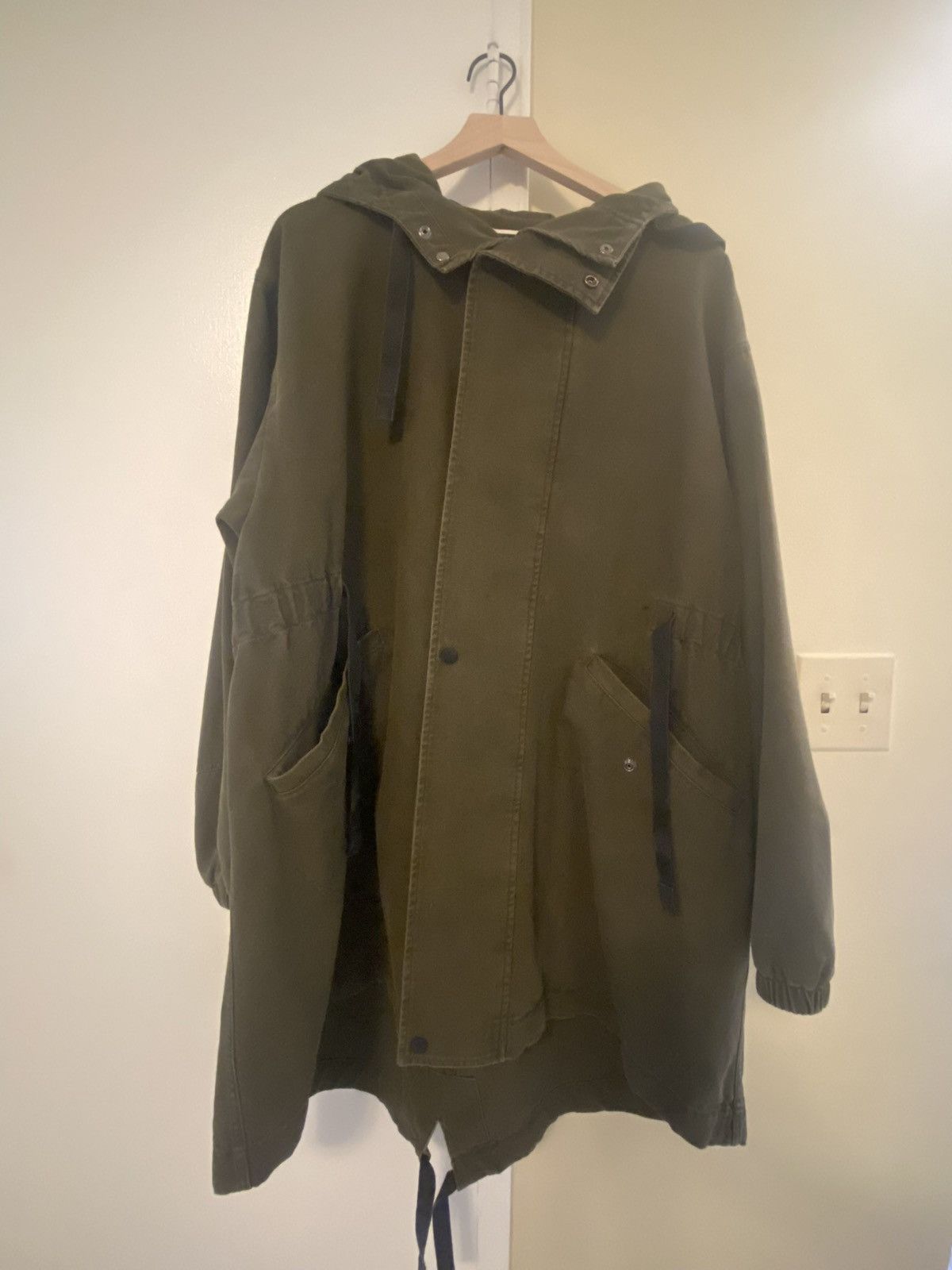 image of Acne Studios Fishtail Parka / Raincoat in Green, Men's (Size Large)