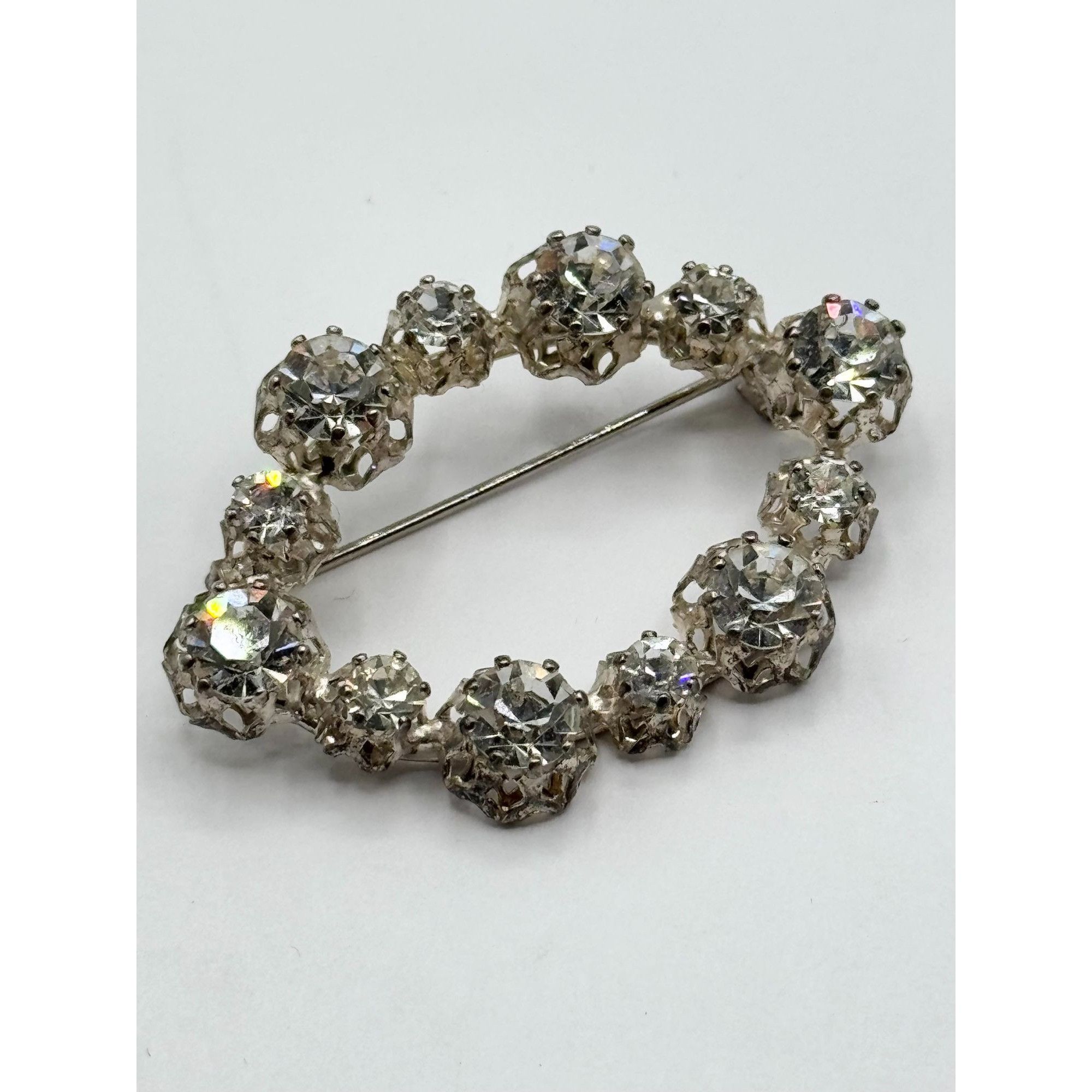 Vintage Estate signed made in Austria Glass Rhinestone Brooch Pin Size ONE SIZE - 2 Thumbnail