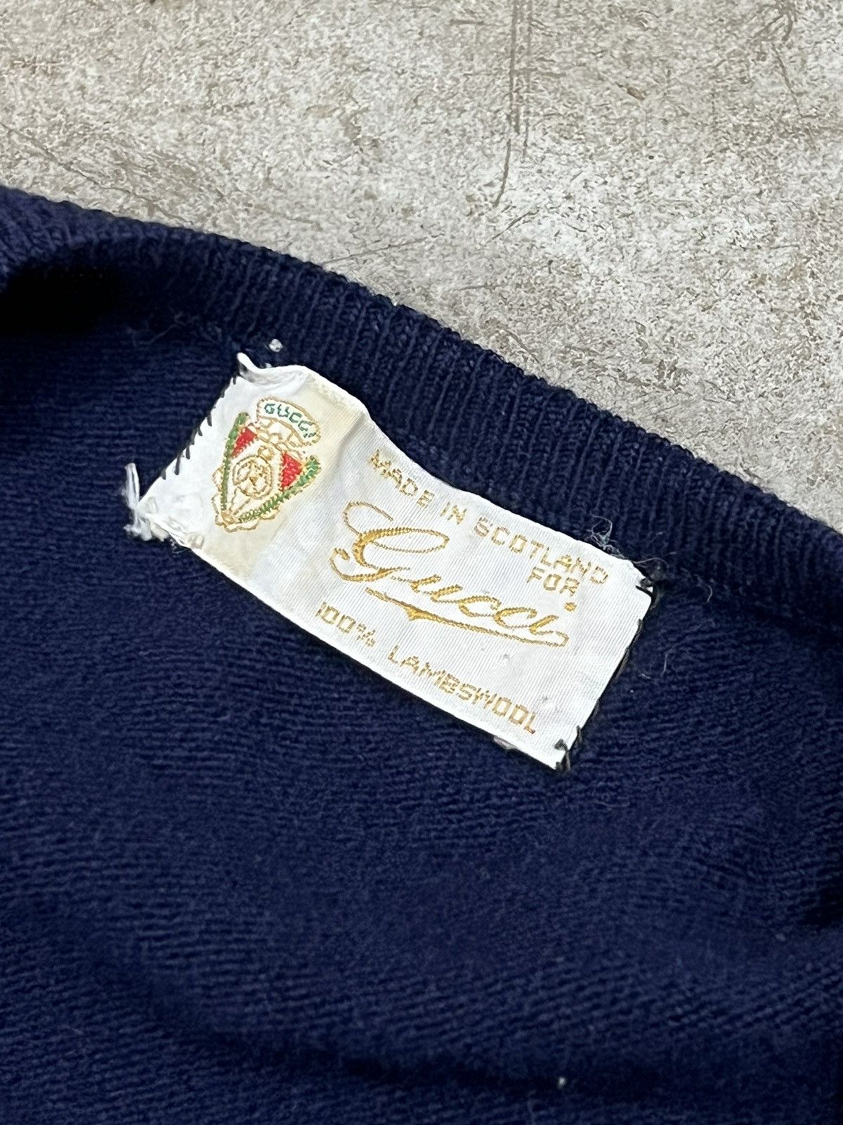 Designer × Gucci × Vintage 70’s Gucci GG Logo Knitted V-Neck Sweater Size US M / EU 48-50 / 2 - 2 Thumbnail