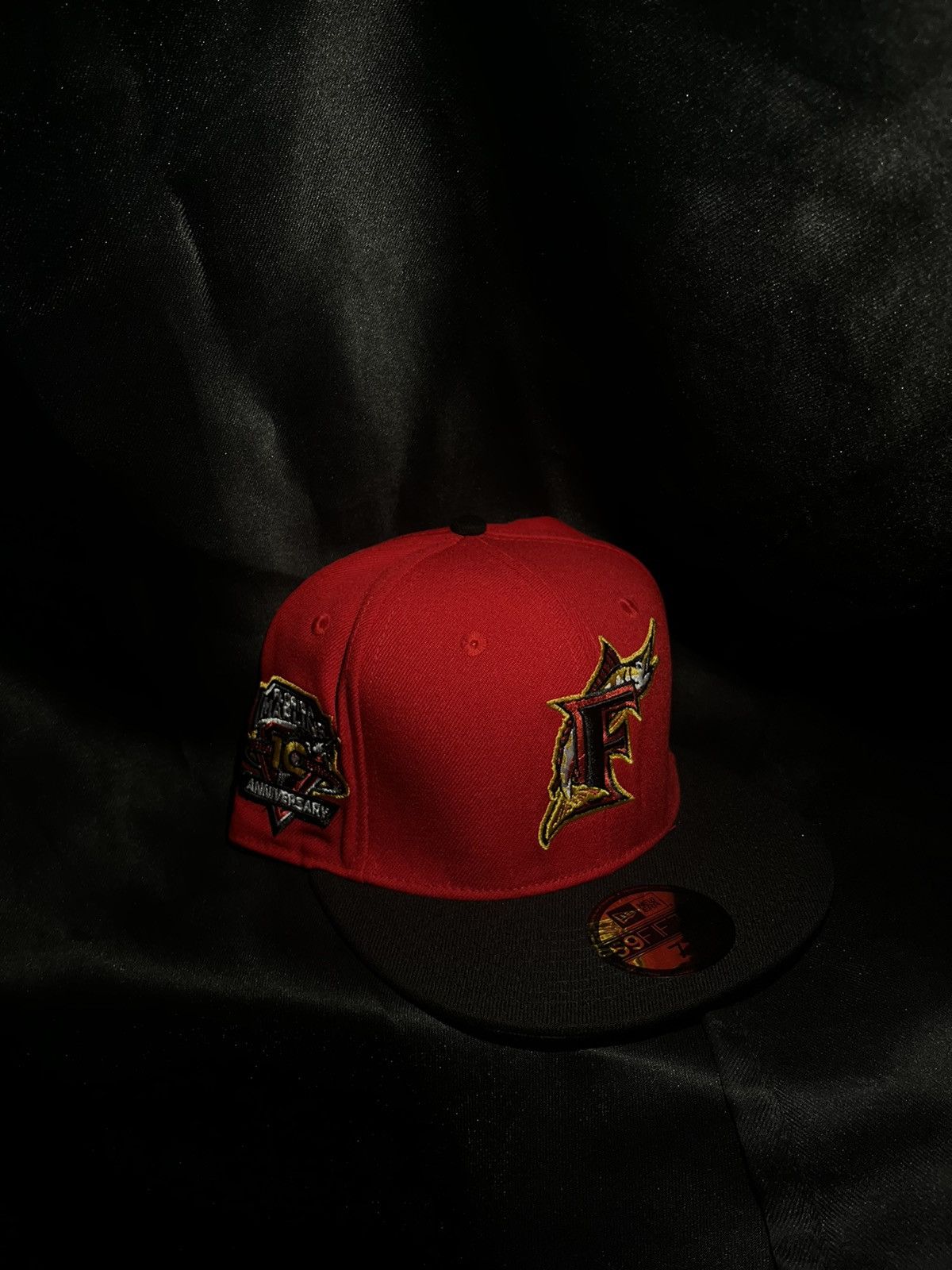 Other Dolphins Florida (Red) fitted hat Size ONE SIZE - 2 Thumbnail