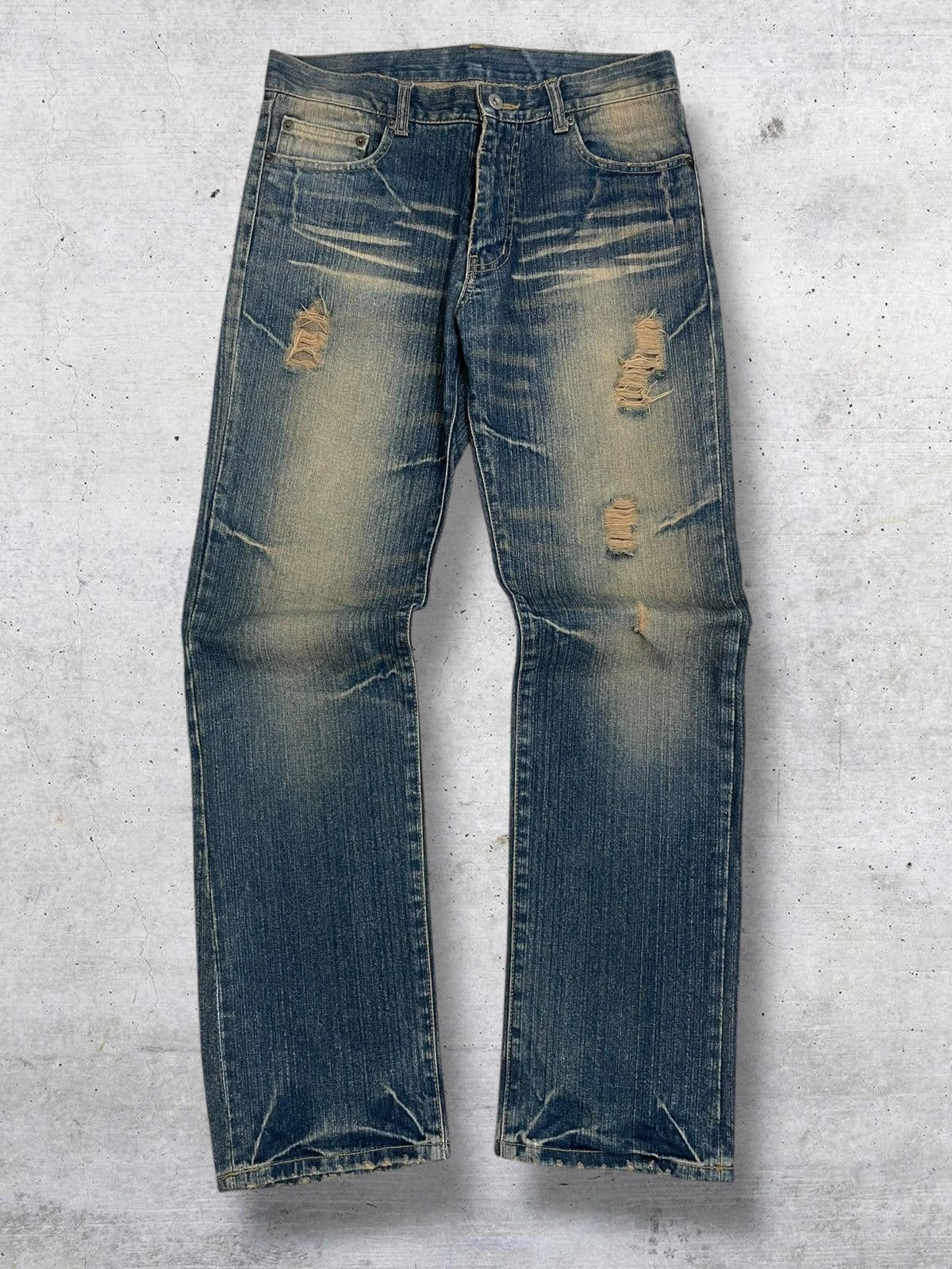 Japanese Brand VINTAGE JAPAN DESIGNER NYLAUS MUDWASH RIPPED DISTRESS DENIM Size US 32 / EU 48 - 1 Thumbnail