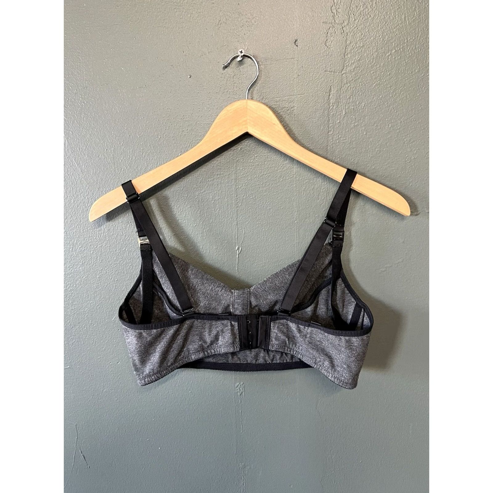 Vintage Pacasso Hands Free Pumping Nursing Bra Womens Dark Gray Media? Size ONE SIZE - 2 Thumbnail