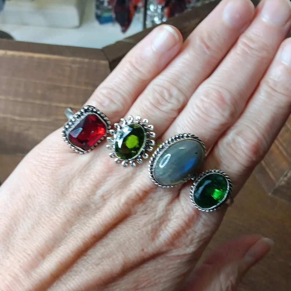 Designer Ring lot, 12 ring, size 7-8 Size ONE SIZE - 3 Thumbnail