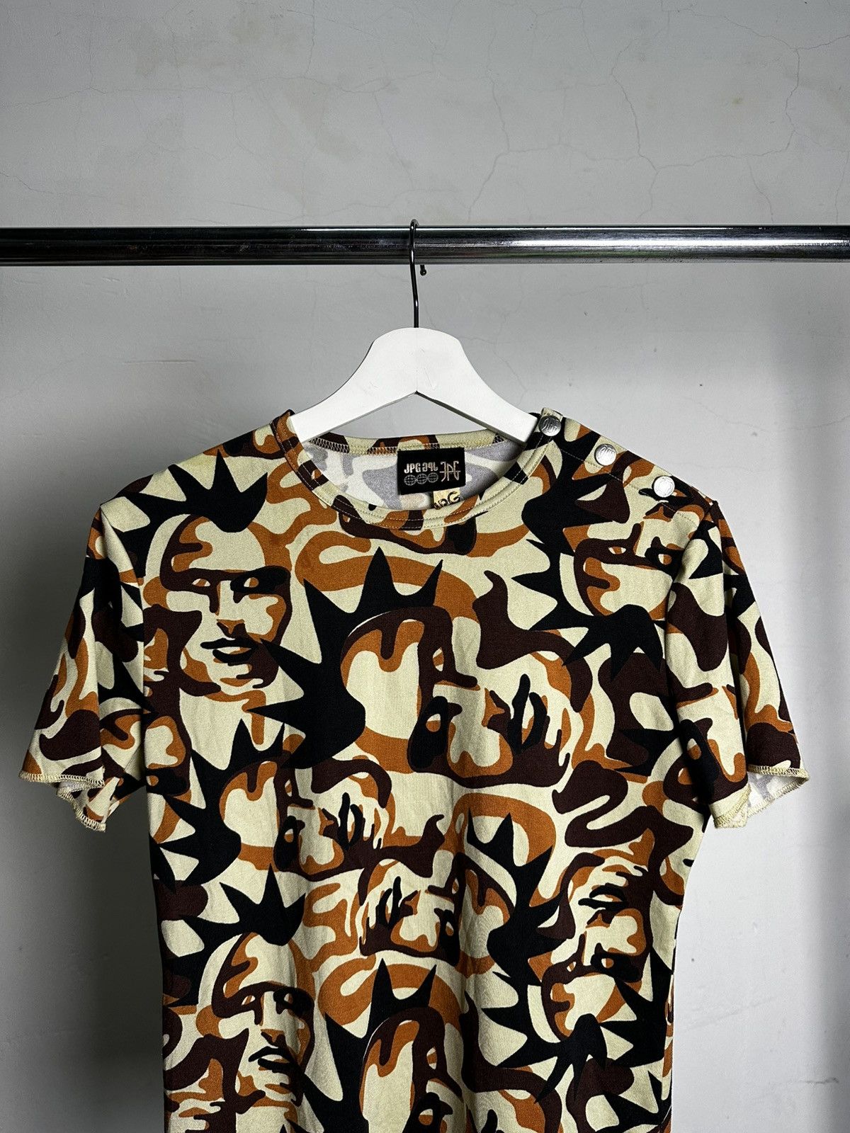 Jean Paul Gaultier 90’s Jean Paul Gaultier Mesh Mohawk Punk tribal Size US M / EU 48-50 / 2 - 3 Thumbnail