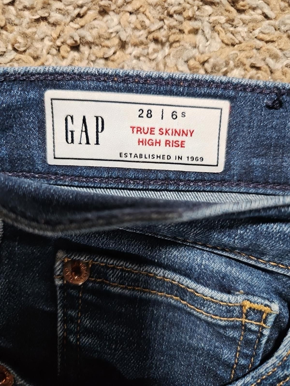 Gap GAP 28/6s True Skinny High Rise Jeans Size 28" / US 6 / IT 42 - 2 Thumbnail
