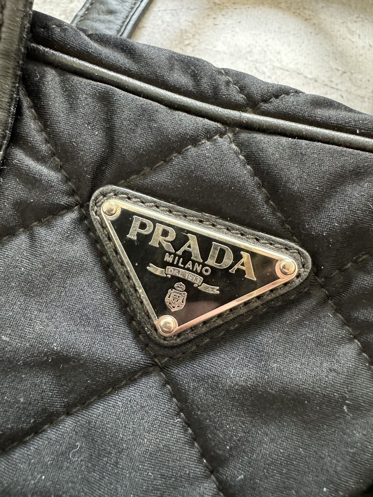 Prada Prada Black Quilted handbag with triangle Size ONE SIZE - 8 Thumbnail