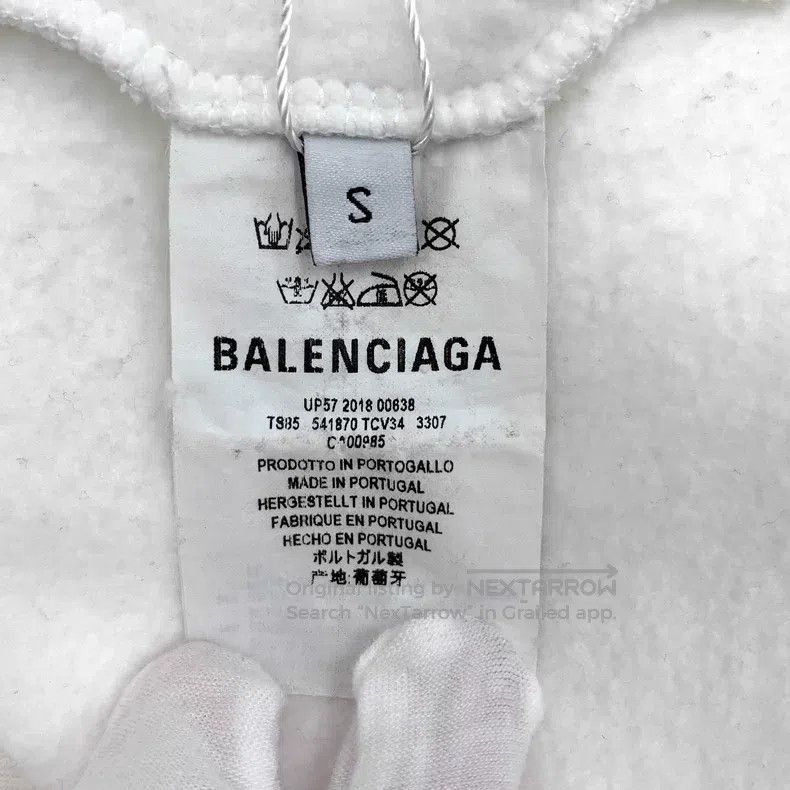 Balenciaga Balenciaga White Logo Letter Print Cotton Hooded Long Slee Size US S / EU 44-46 / 1 - 6 Thumbnail
