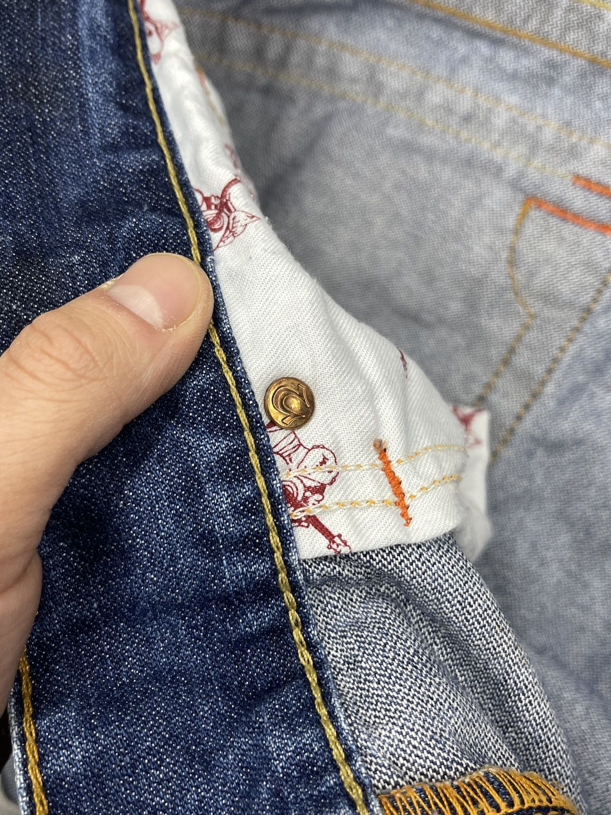 True Religion Mens True Religion Flap OM Denim Jeans With Holes Size 33 Size US 33 - 15 Thumbnail