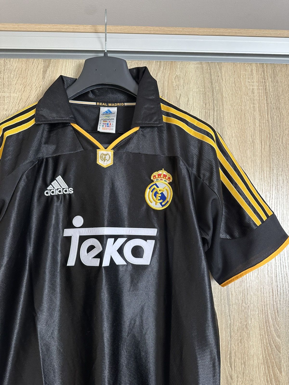 Adidas 🔥 Real Madrid 1999 2000 Adidas Vintage Jersey T Shirt Size US M / EU 48-50 / 2 - 2 Thumbnail