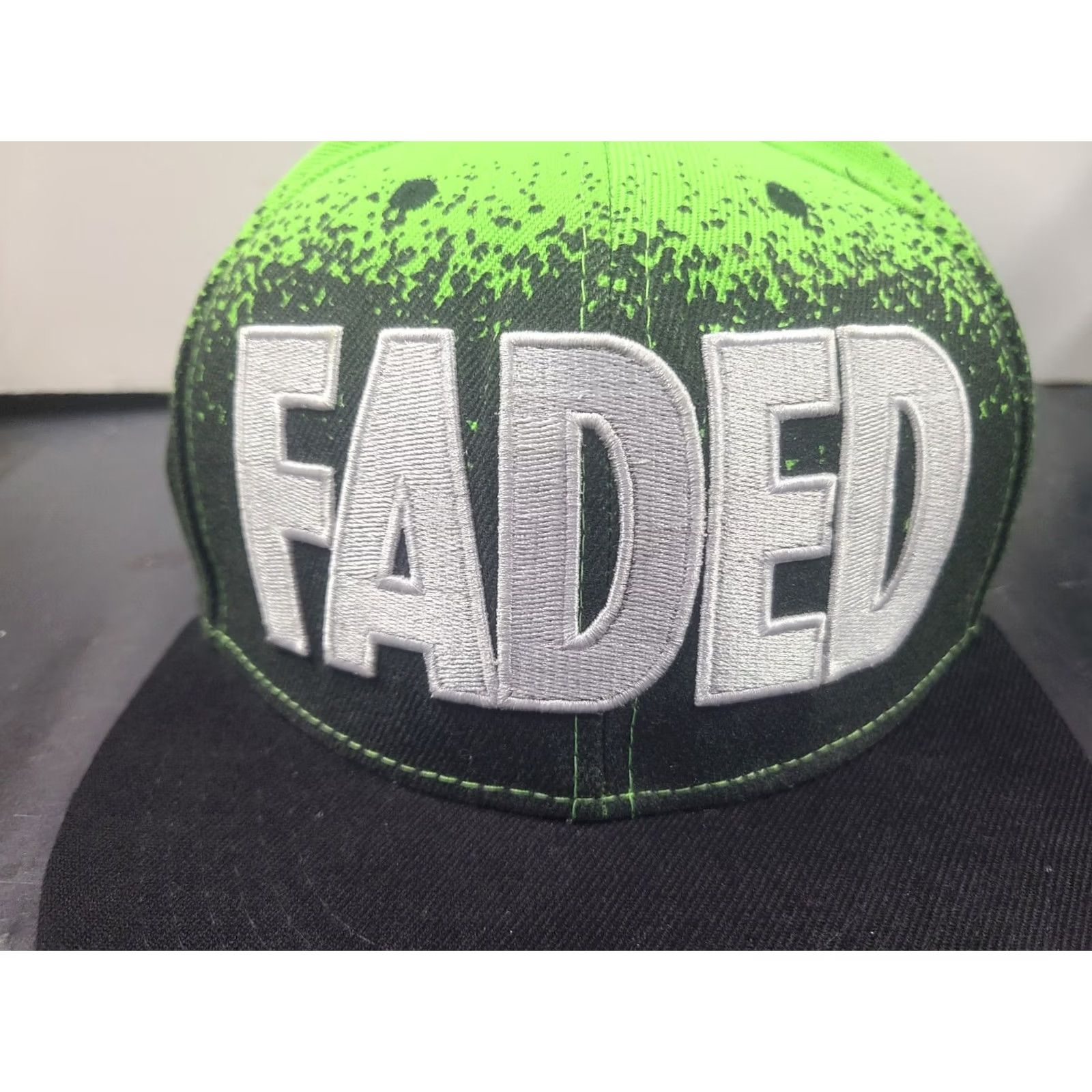 Vintage VINTAGE Cayler & Sons Black/Green Snapback Baseball Cap Men One Size Green Splatter Cotton Knit Hat Cap Size ONE SIZE - 2 Thumbnail