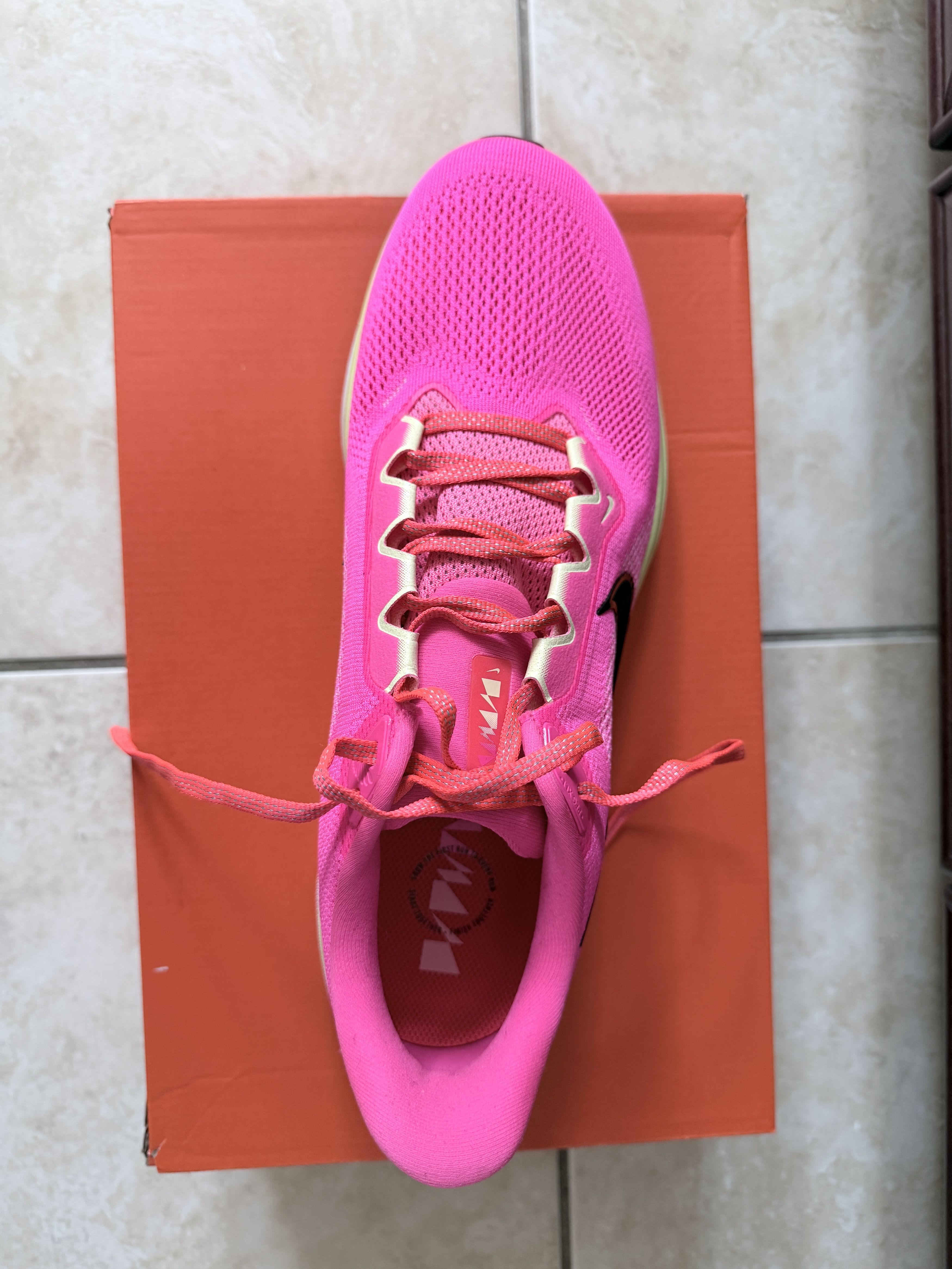 Nike Nike Pegasus 41 Hyper Pink/Sequoia/Guava Ice|M11 | DEADSTOCK Size US 11 / EU 44 - 3 Thumbnail