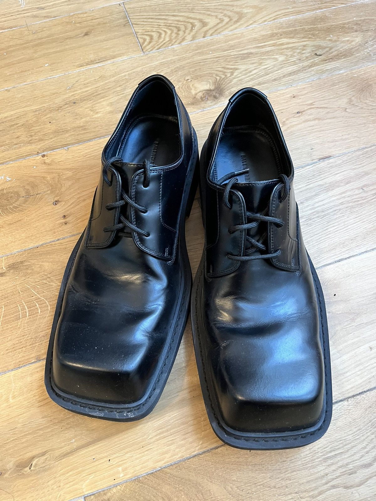 Balenciaga Inspector derby | Grailed