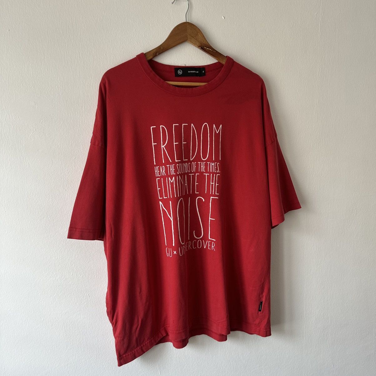 GU × Undercover GU Undercover Freedom Noise T Shirt Size US XL / EU 56 / 4 - 4 Thumbnail