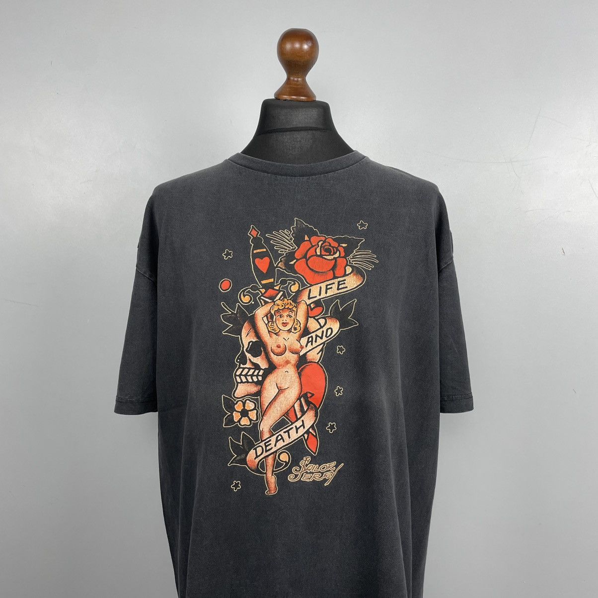 Vintage Vintage Very Interesting T-shirt Live in death Sailor Jerry Size US XL / EU 56 / 4 - 1 Thumbnail