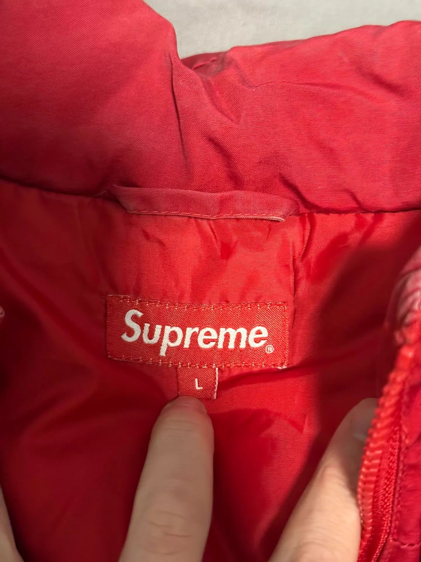 Supreme Supreme Astronaut Men's Red Puffer Jacket L Good Condition Size US L / EU 52-54 / 3 - 3 Thumbnail