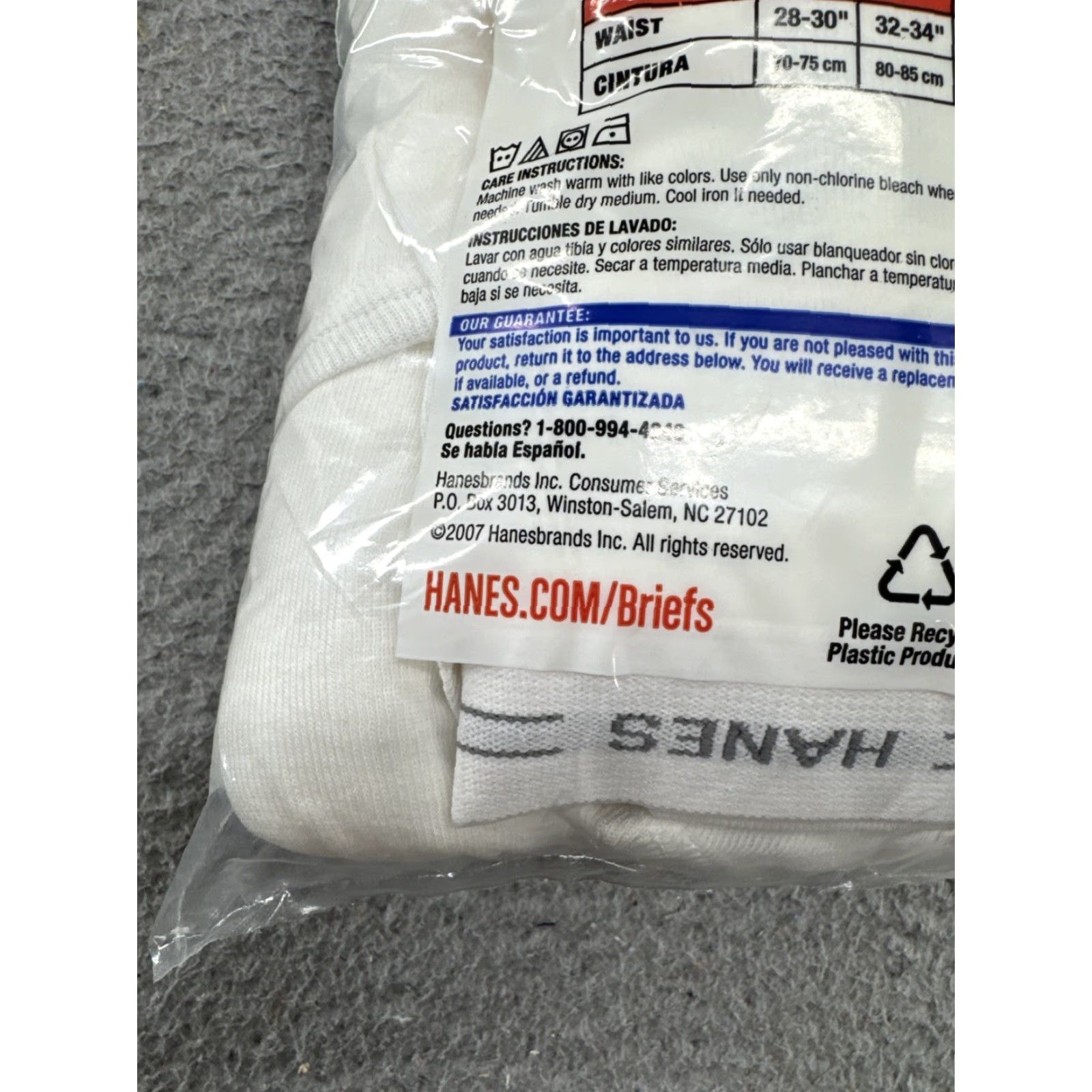 Hanes VINTAGE Hanes 2007 Men's White Briefs Underwear Package of 8 Pack Size XL New in Package Size US 36 / EU 52 - 6 Thumbnail