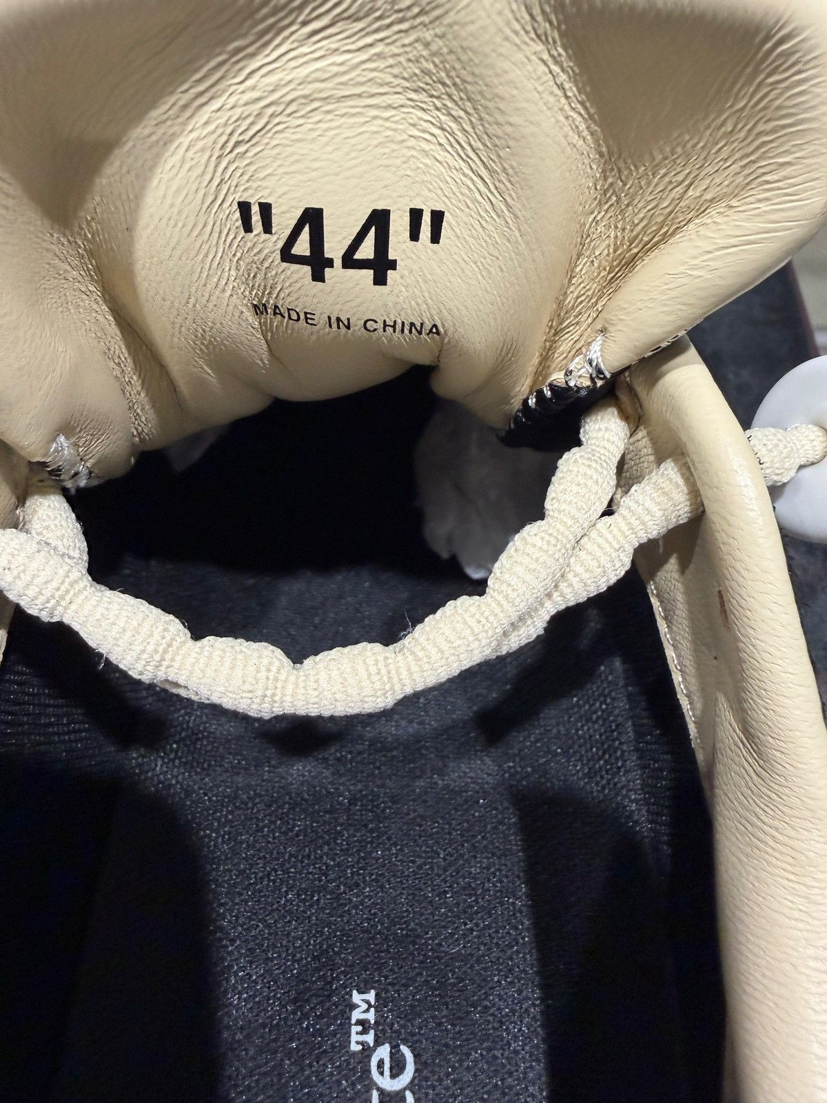 Off-White OFF-WHITE - New Slim Sneaker Black Beige Size US 11 / EU 44 - 7 Thumbnail