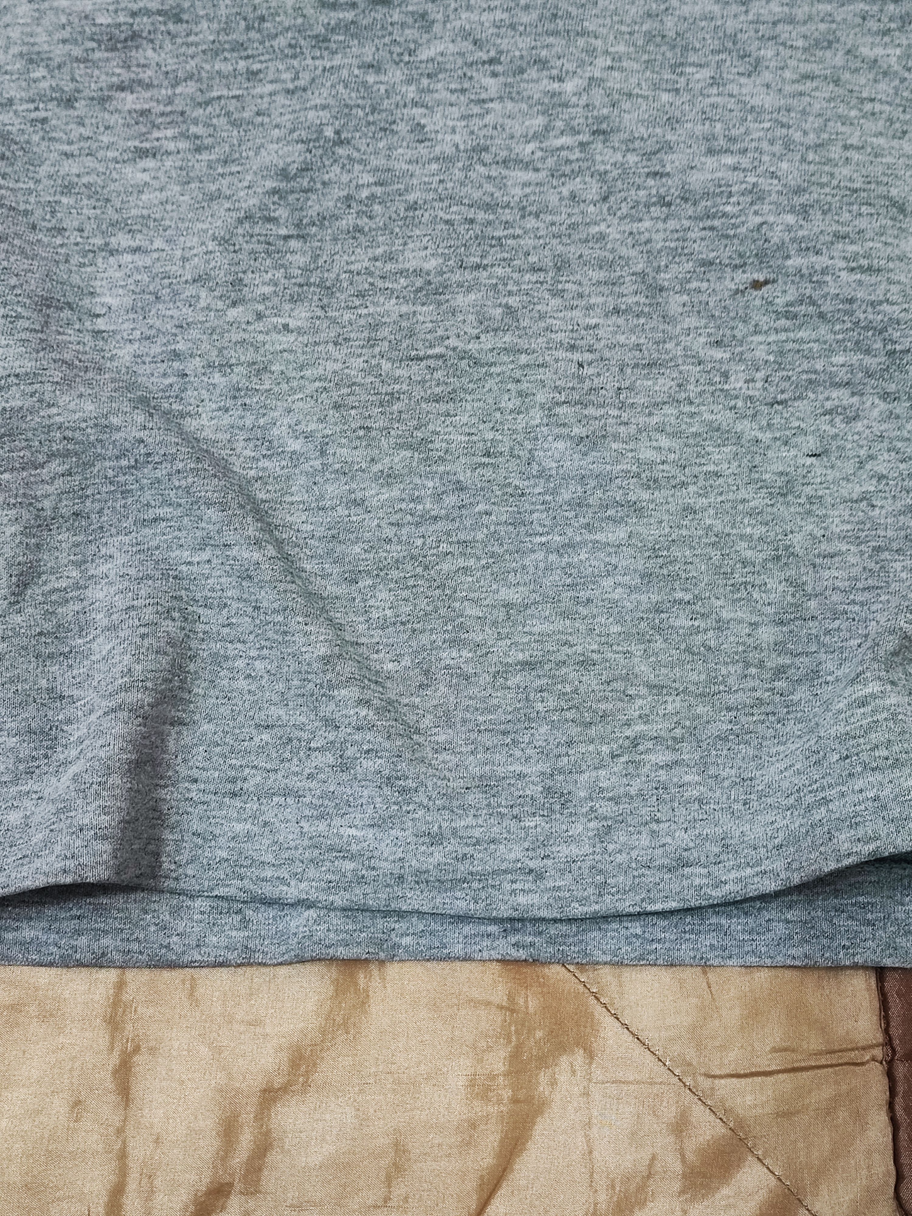 Vintage Vintage Thrashed Distressed Reebok Big Logo T-Shirt Size US M / EU 48-50 / 2 - 11 Thumbnail