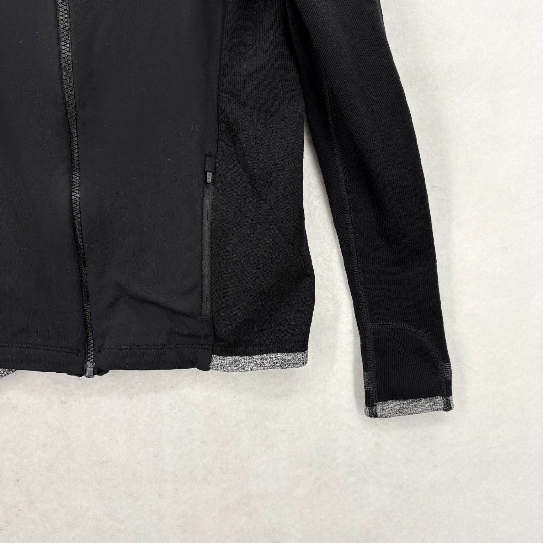 Athleta VINTAGE? No. Size XS / US 0-2 / IT 36-38 - 3 Thumbnail