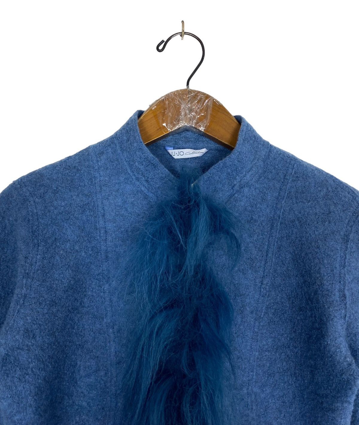 Liu Jo Rare‼️ Vintage Liu Jo Collection Fur Jacket Made in Italy Size XS / US 0-2 / IT 36-38 - 4 Thumbnail