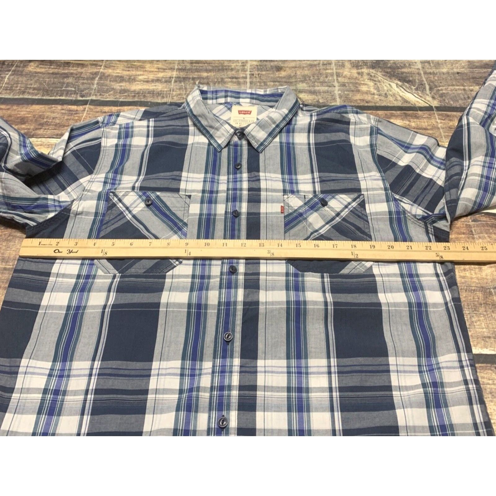 Levi's Levi's Shirt Button-Up 2 Front Pockets XL Blue Multi-Color Plaid Men’s Regular Size XL Mens Size US XL / EU 56 / 4 - 4 Thumbnail