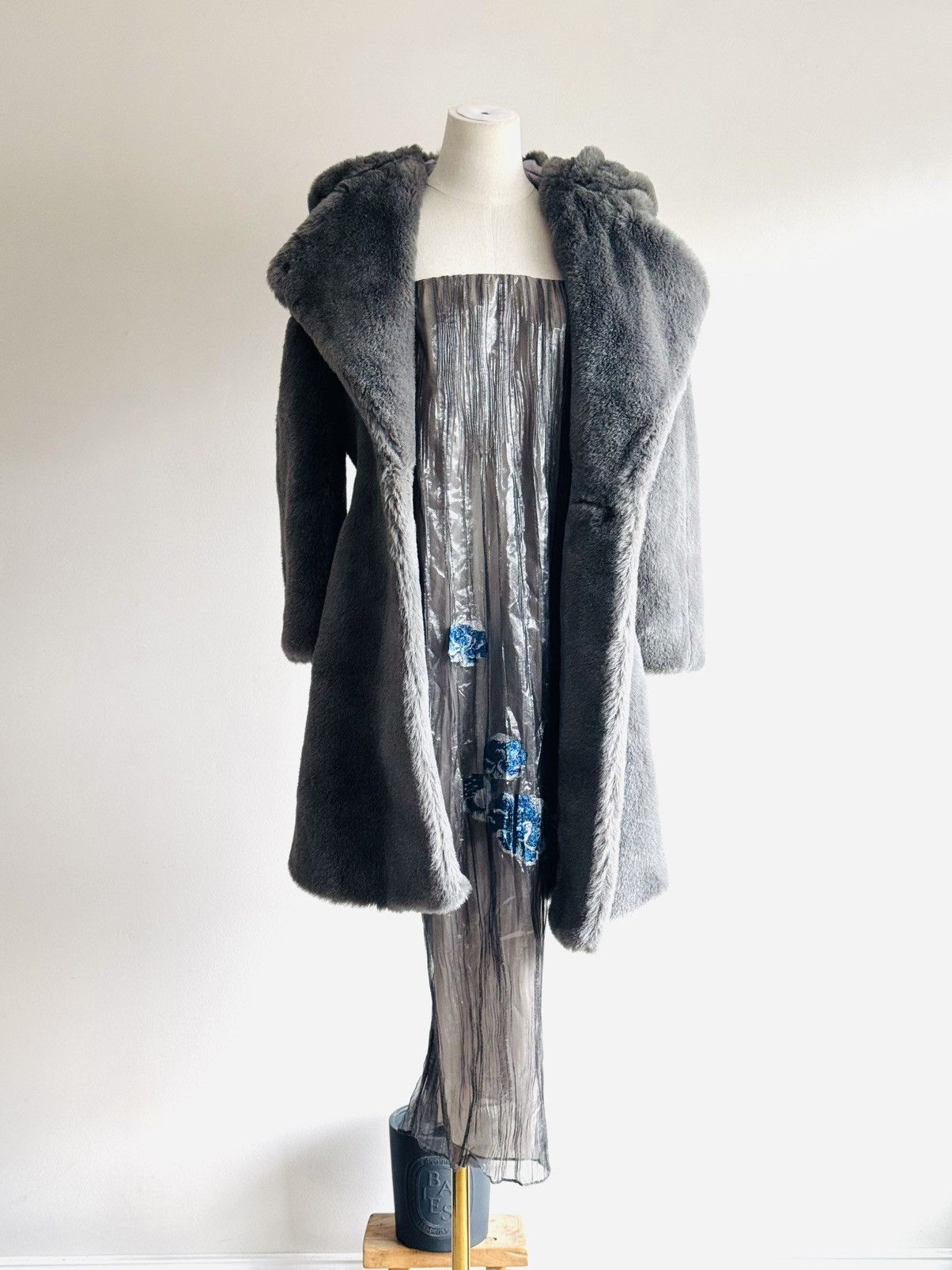 Giorgio Armani Resort 2012 Giorgio Armani sheer silver gown Size XS / US 0-2 / IT 36-38 - 11 Thumbnail