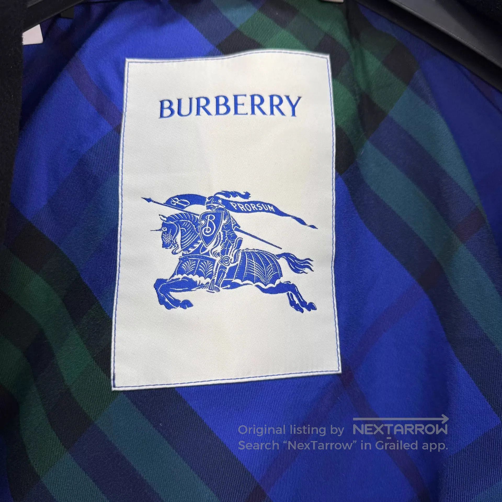 Burberry Black Heavy Coat with Embroidered Sleeve Design . Size US XS / EU 42 / 0 - 5 Thumbnail