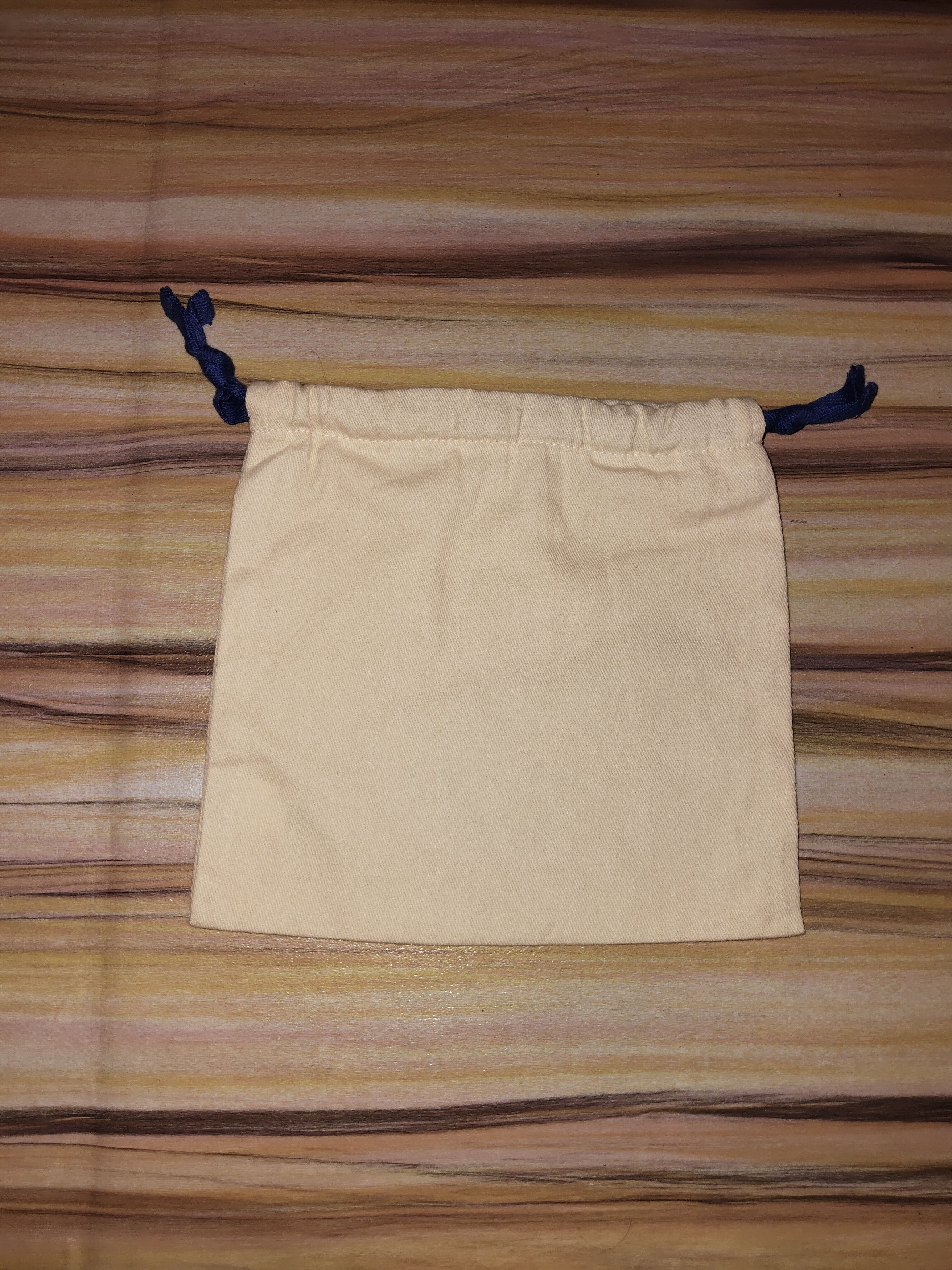 Louis Vuitton LOUIS VUITTON Dust Bag Size ONE SIZE - 2 Thumbnail