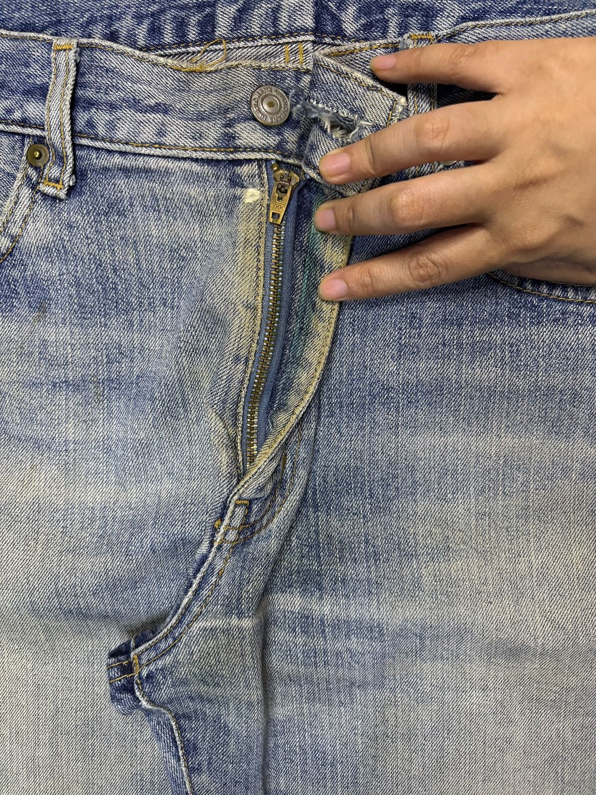 Japanese Brand × Uniqlo Vintage Japanese Uniqlo Mud Wash Distressed Flare Jeans Size US 35 - 3 Thumbnail