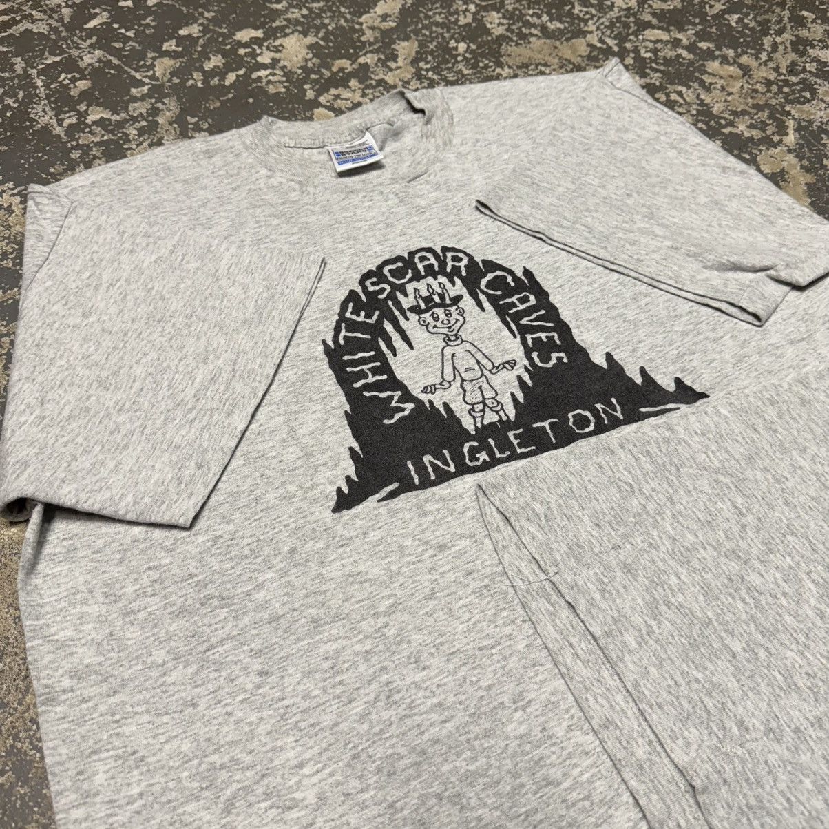 Other Vintage White Scar Caves Ingleton Gnome Graphic Tshirt Size US XL / EU 56 / 4 - 5 Thumbnail