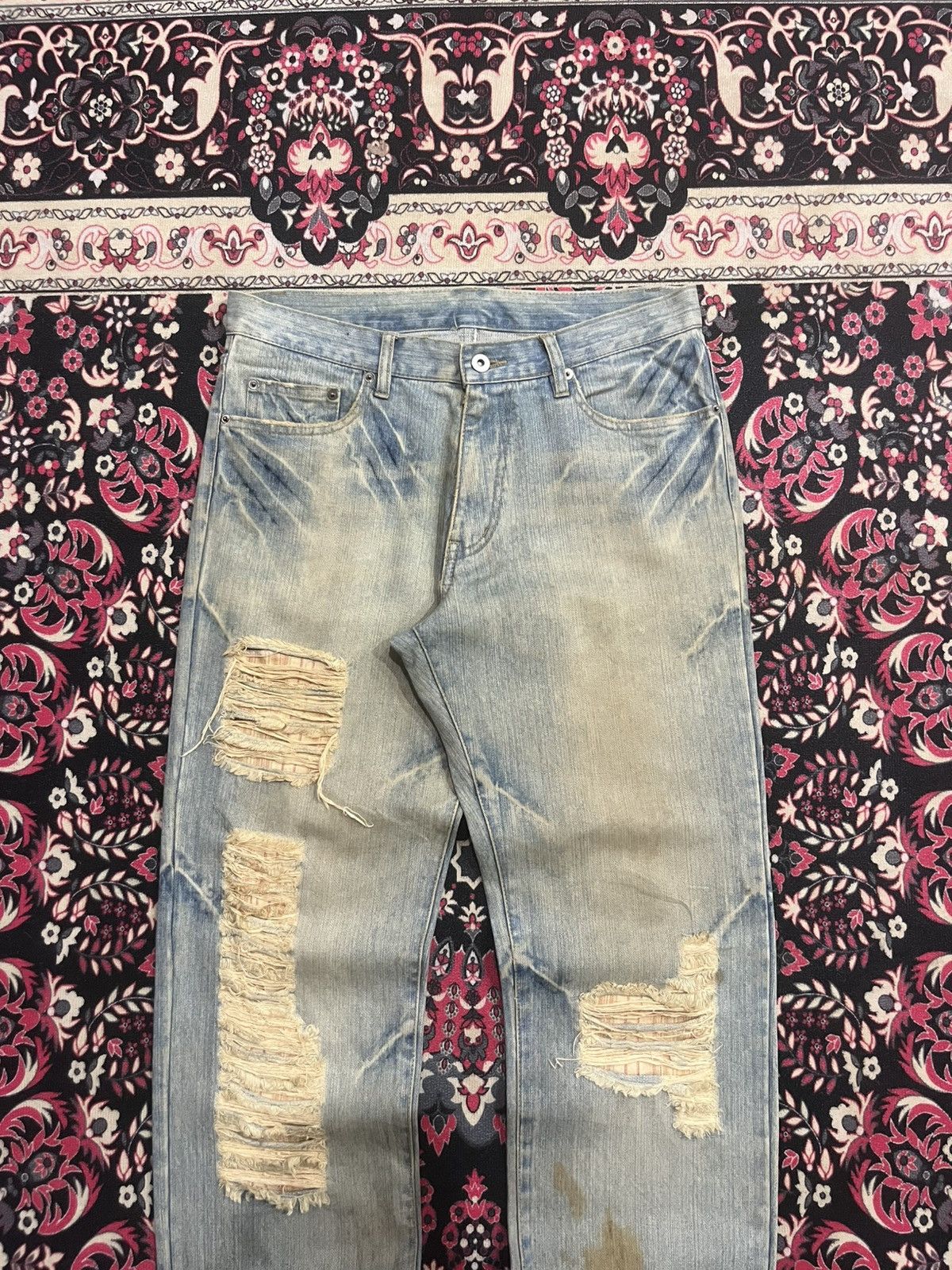 Japanese Brand Japanese Brand Blue Faded Whisker Washed Distressed Jeans Size US 32 / EU 48 - 3 Thumbnail