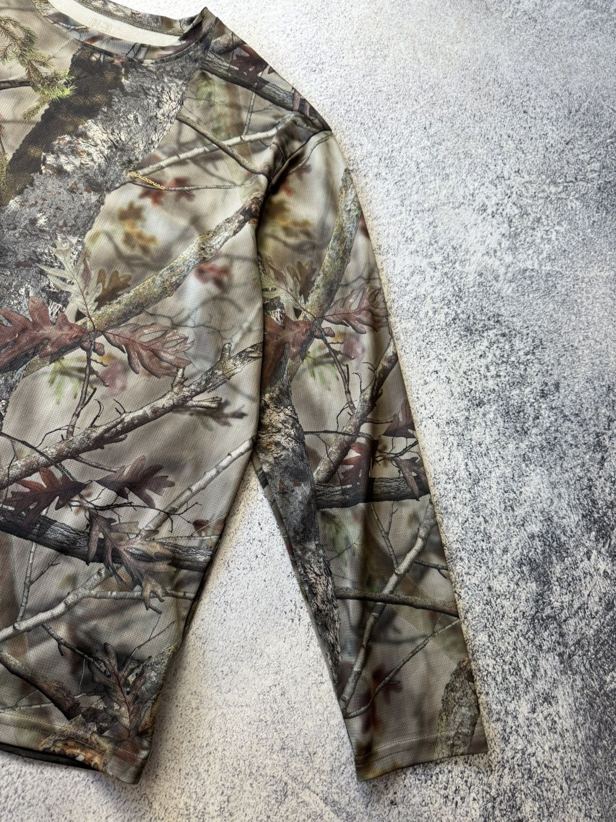 Realtree Vintage 90s Thrashed Realtree Longsleeve USA Size US XL / EU 56 / 4 - 9 Thumbnail