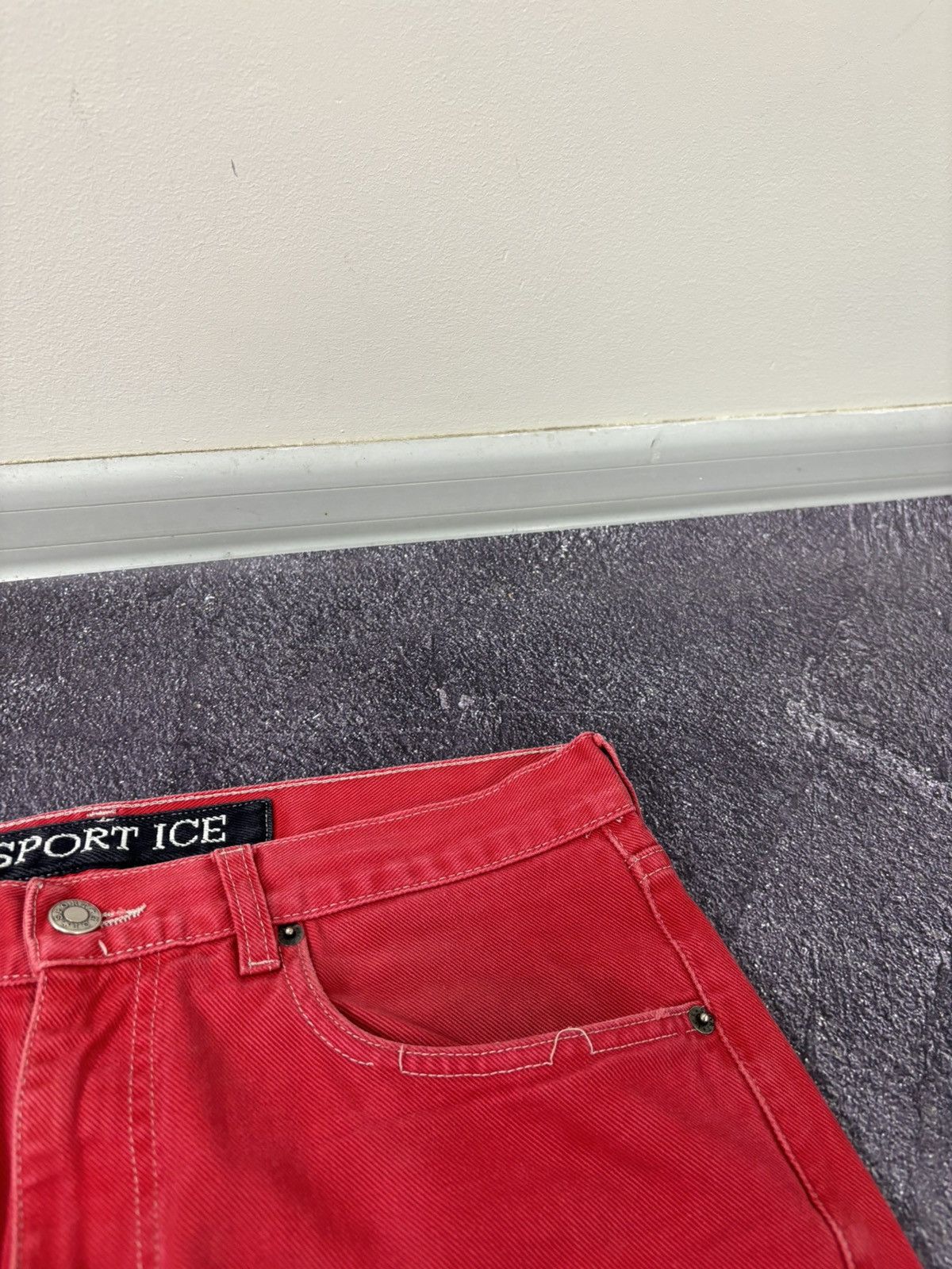 Iceberg Vintage Iceberg Sport Men’s Red Luxury Denim Baggy Jeans Size US 32 / EU 48 - 6 Thumbnail