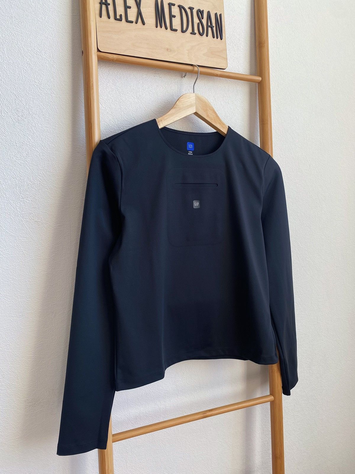 Balenciaga × Gap × Yeezy Yeezy Gap Engineered By Balenciaga Long Sleeve Second Skin Size L / US 10 / IT 46 - 4 Thumbnail