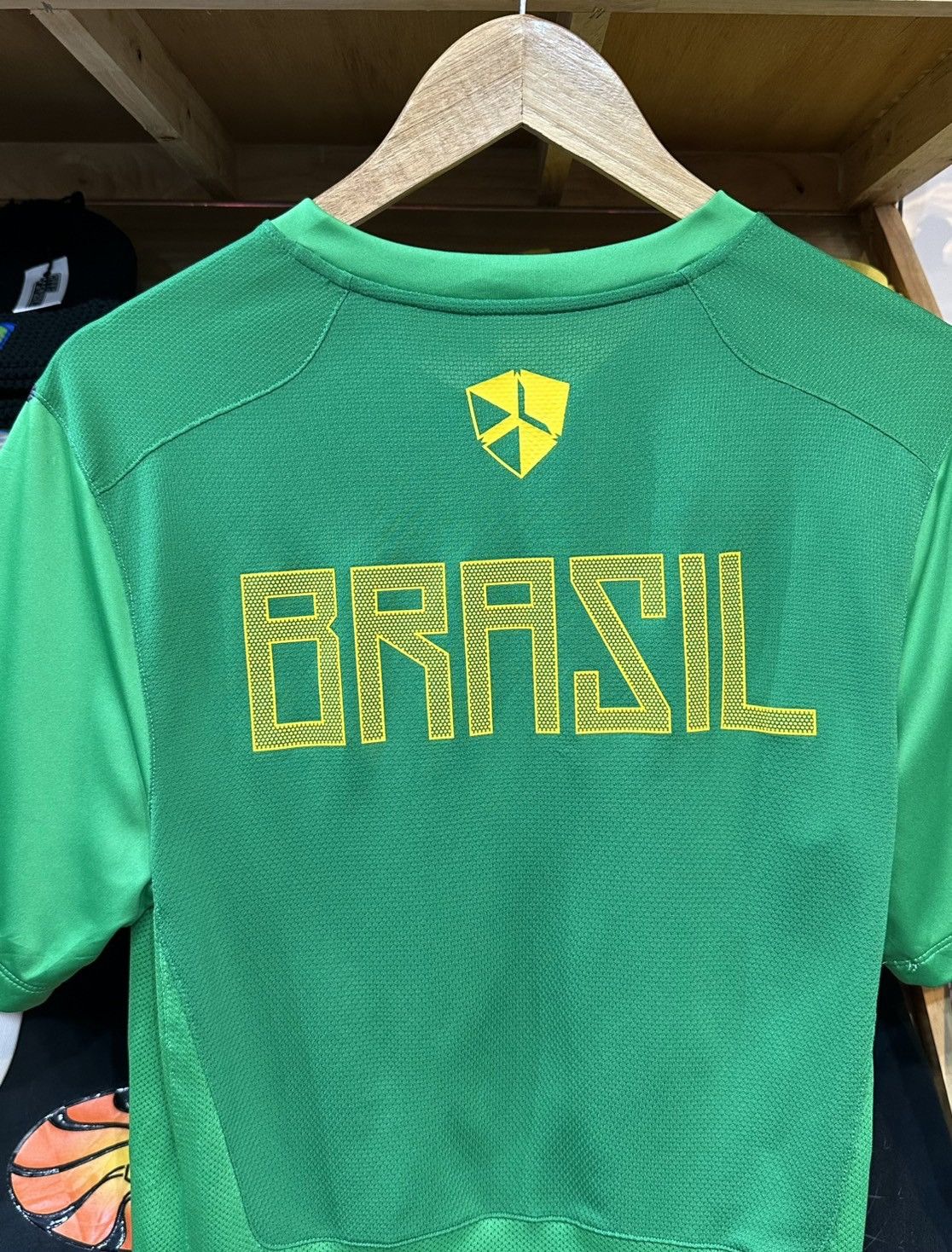 Nike Brazil 🇧🇷 2010's Training Jersey Size US S / EU 44-46 / 1 - 4 Thumbnail