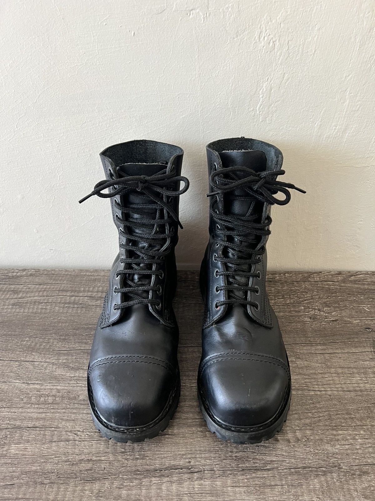 Other UK VINTAGE UNDERCOVER STEEL TOE LEATHER BOOTS Size US 8 / EU 41 - 4 Thumbnail