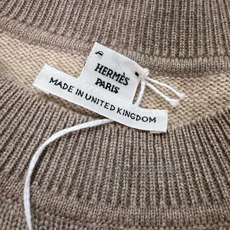 Hermes Hermes 100% Cashmere Top - Oatmeal Color Size XXS / US 00 / IT 34 - 3 Thumbnail