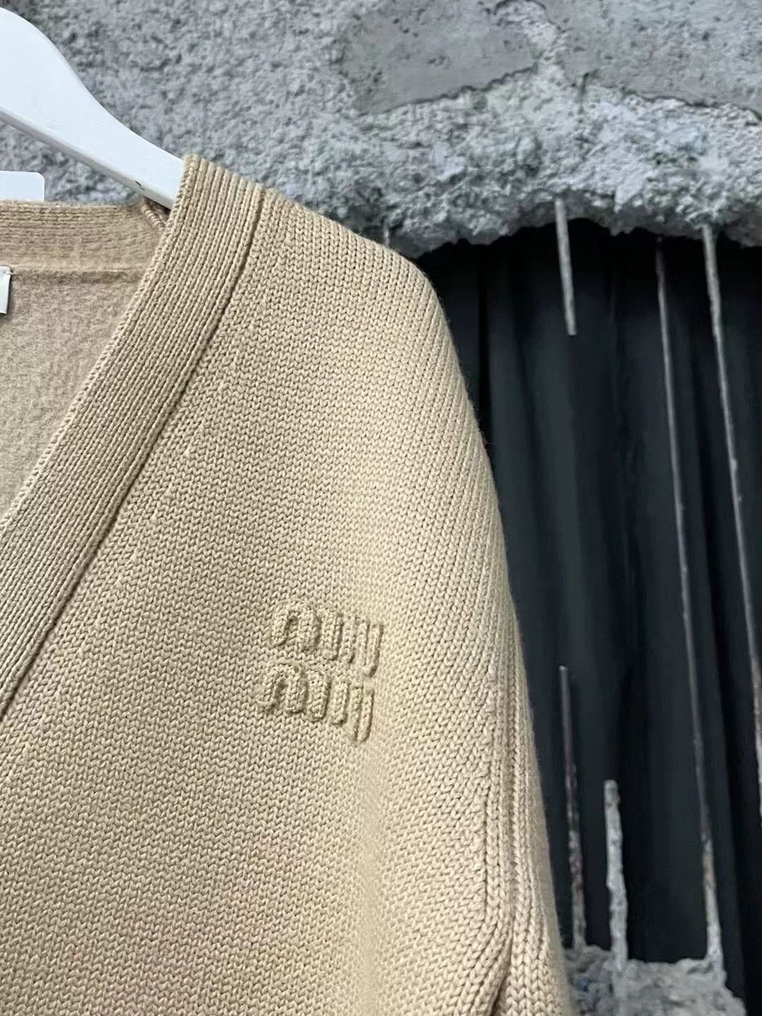 Miu Miu MiuMiu Camel Patch Letter Knit Wool Cardigan Size US M / EU 48-50 / 2 - 5 Thumbnail