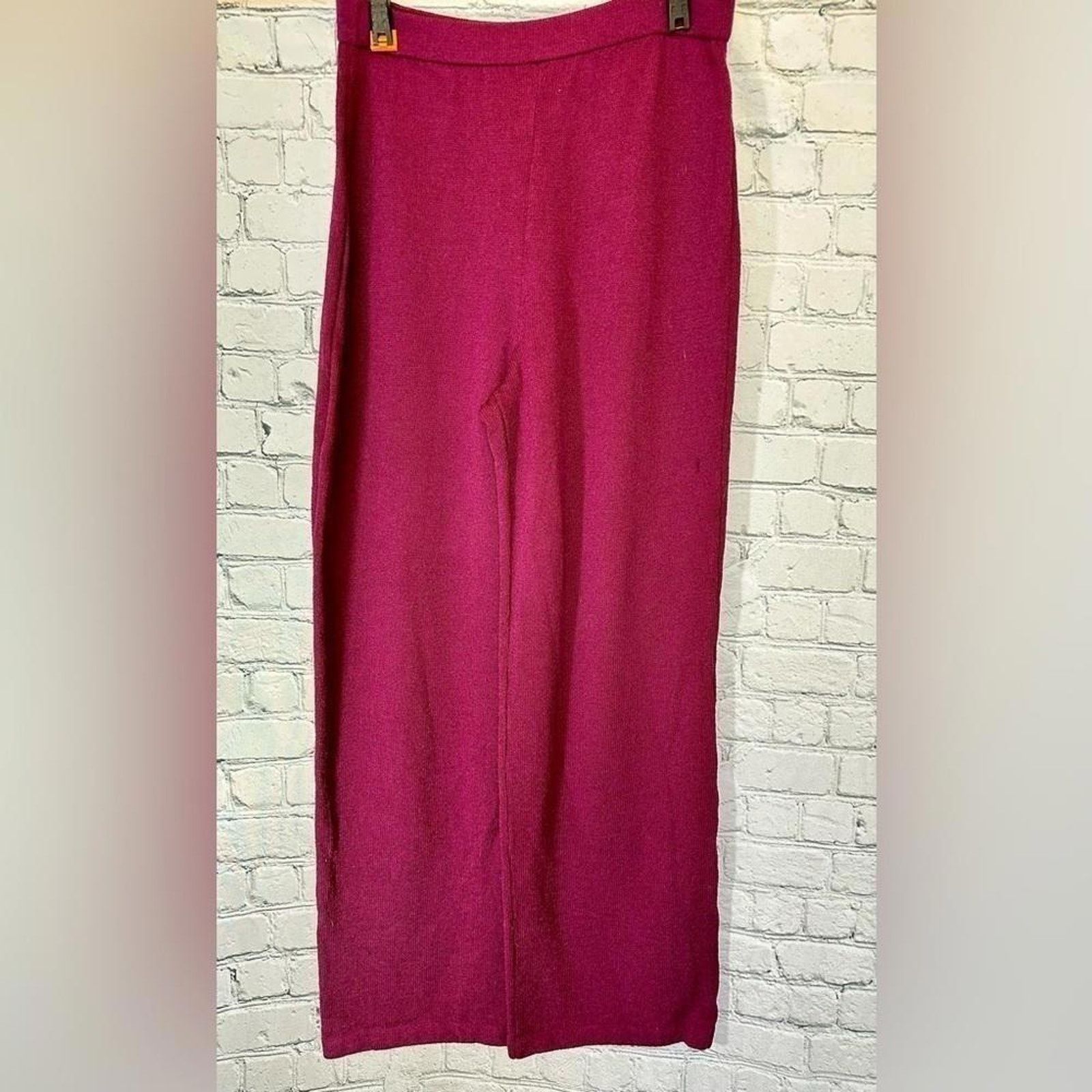 Andrew St. John St. John Collection Women's Wide Leg Pant - Magenta Size 30" / US 8 / IT 44 - 1 Thumbnail