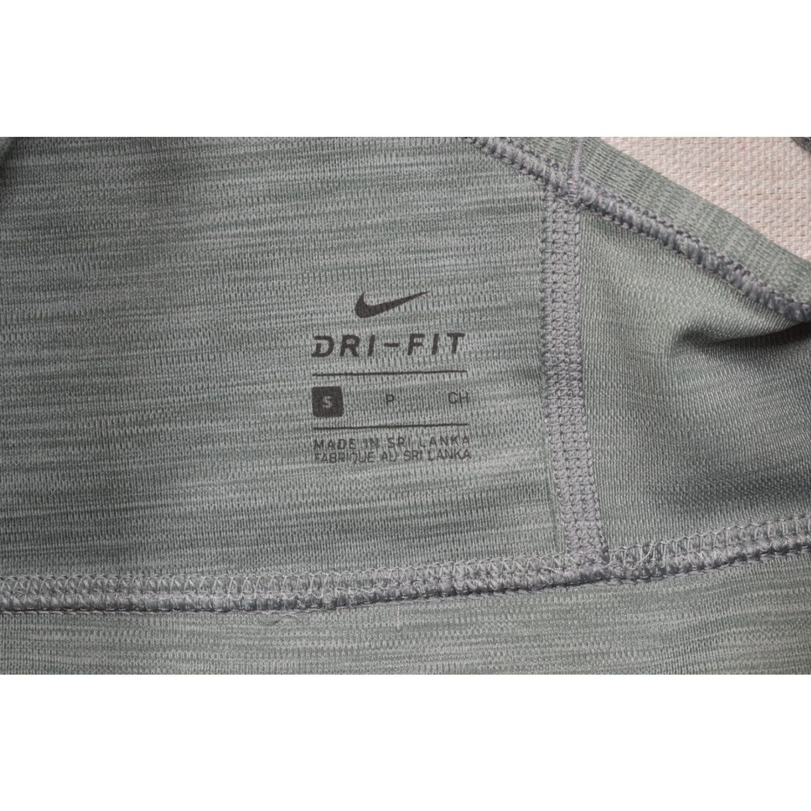 Nike Nike Dri-FIT Women's Small Gray Racerback Sports Bra Activewear Shirt Sleeveless Nike Women Bra Gray Heathered Striped 90s? Size ONE SIZE - 7 Thumbnail