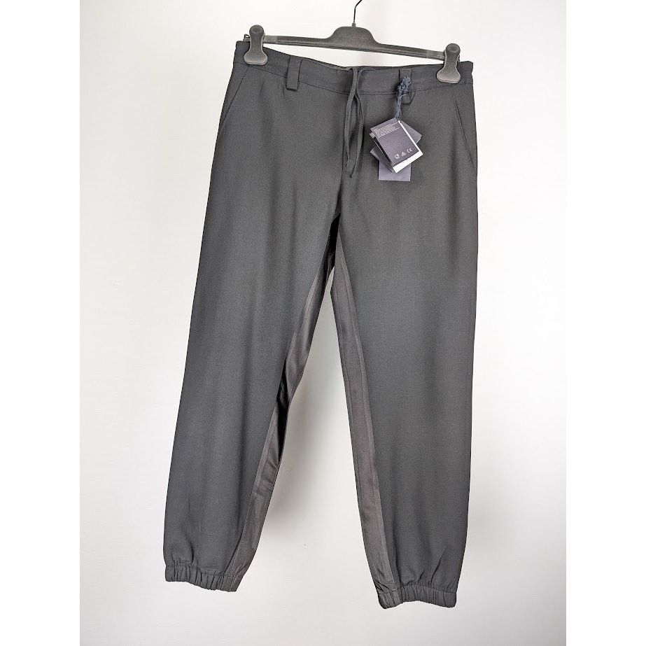 Prada o1rshd1 Gabardine Pants in Nero Size US 34 / EU 50 - 2 Thumbnail