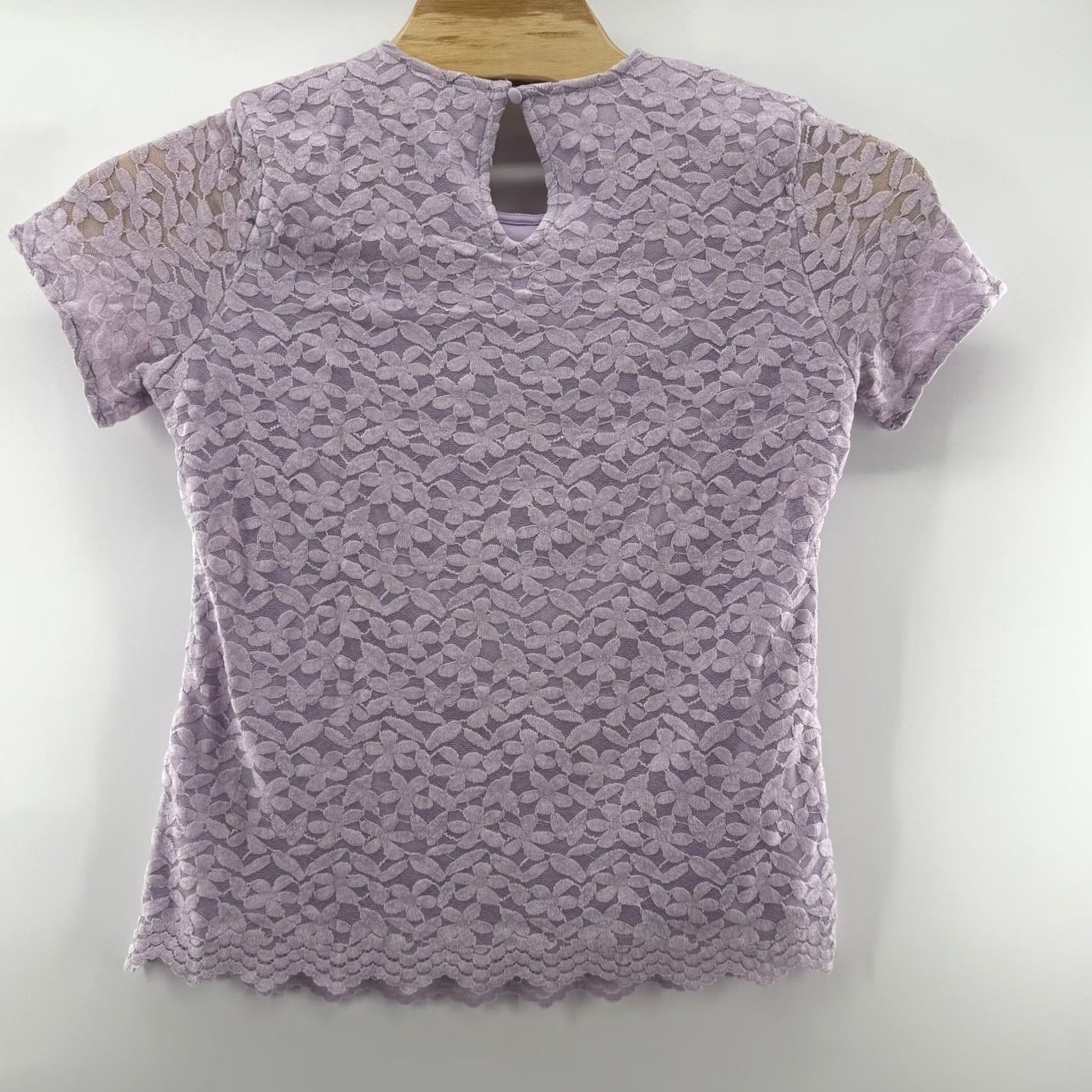 Vintage Teddi Rose Shirt Womens Large Purple Floral Lace Short Sleeve Scallop Hem Blouse Size L / US 10 / IT 46 - 3 Thumbnail