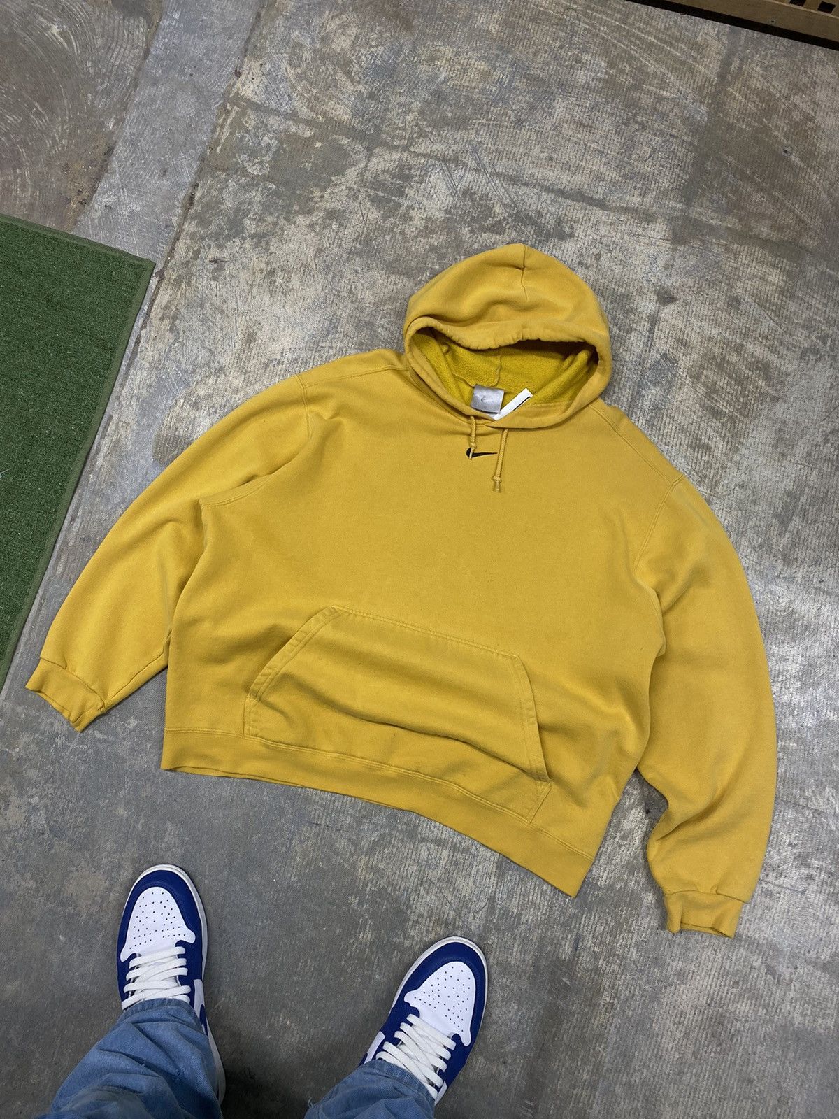 Nike × Vintage Vintage Y2k Nike Sportswear MID SWOOSH Pull Over Hoodie Size US L / EU 52-54 / 3 - 1 Thumbnail