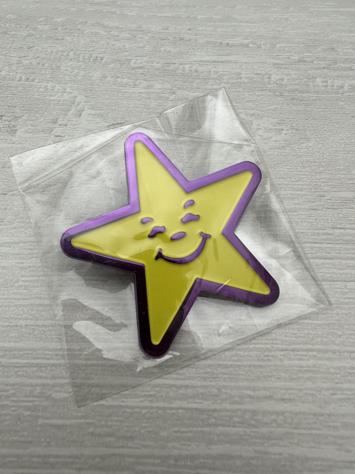 Asspizza Asspizza Yellow + Purple Star Pin 730 Size ONE SIZE - 1 Thumbnail
