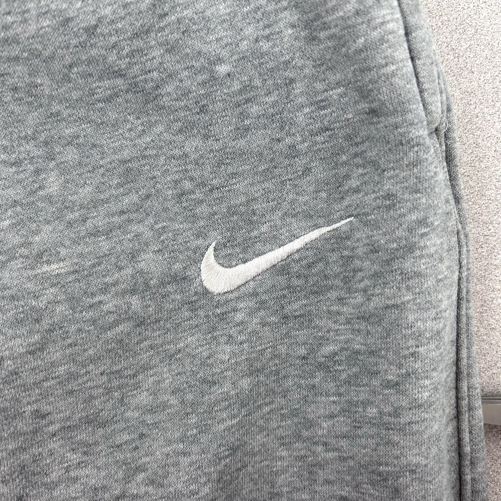 Nike Nike Club Fleece Joggers Men’s Training Gray M CJ1616 Bison OBU Oklahoma Baptist Size US 31 - 3 Thumbnail