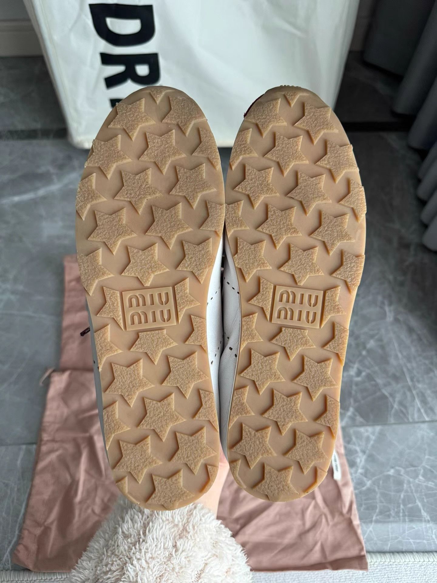 Miu Miu MiuMiu 25SS Red Suede Low-Top Trainer Sneakers K6 Size US 6.5 / IT 36.5 - 6 Thumbnail
