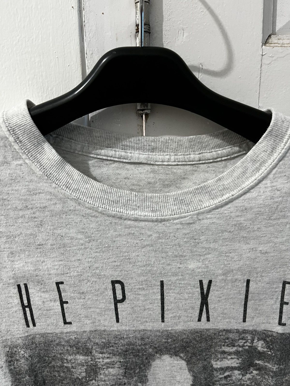 Band Tees THE PIXIES TSHIRT Size US M / EU 48-50 / 2 - 3 Thumbnail