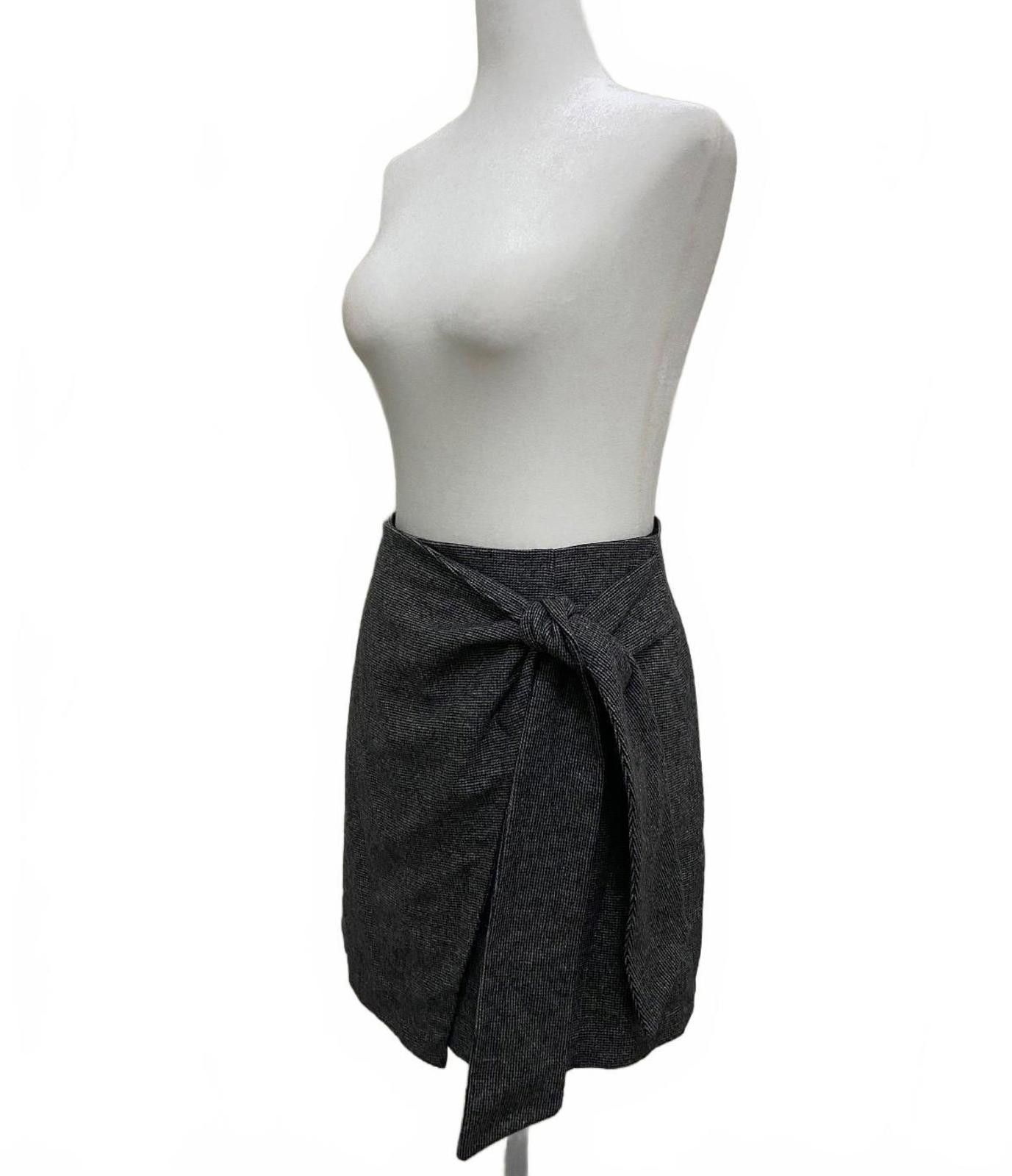 Other WILFRED Wool Wrap Skirt in Grey (US 4) Size 27" / US 4 / IT 40 - 2 Thumbnail