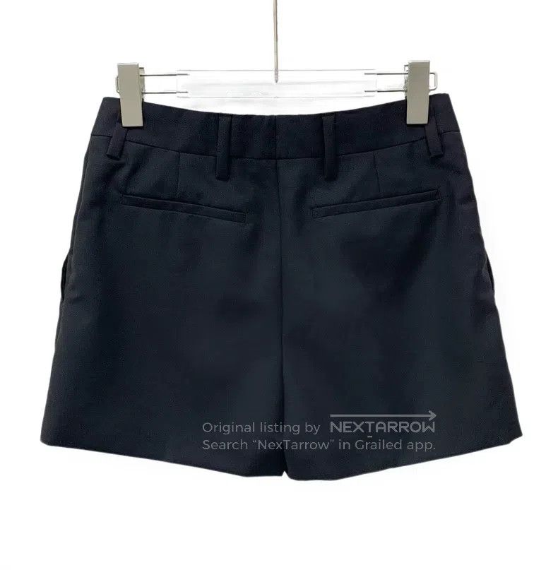 Prada Prada 22 styles of black sheep wool casual shorts Size 24" / US 00 / IT 34 - 2 Thumbnail