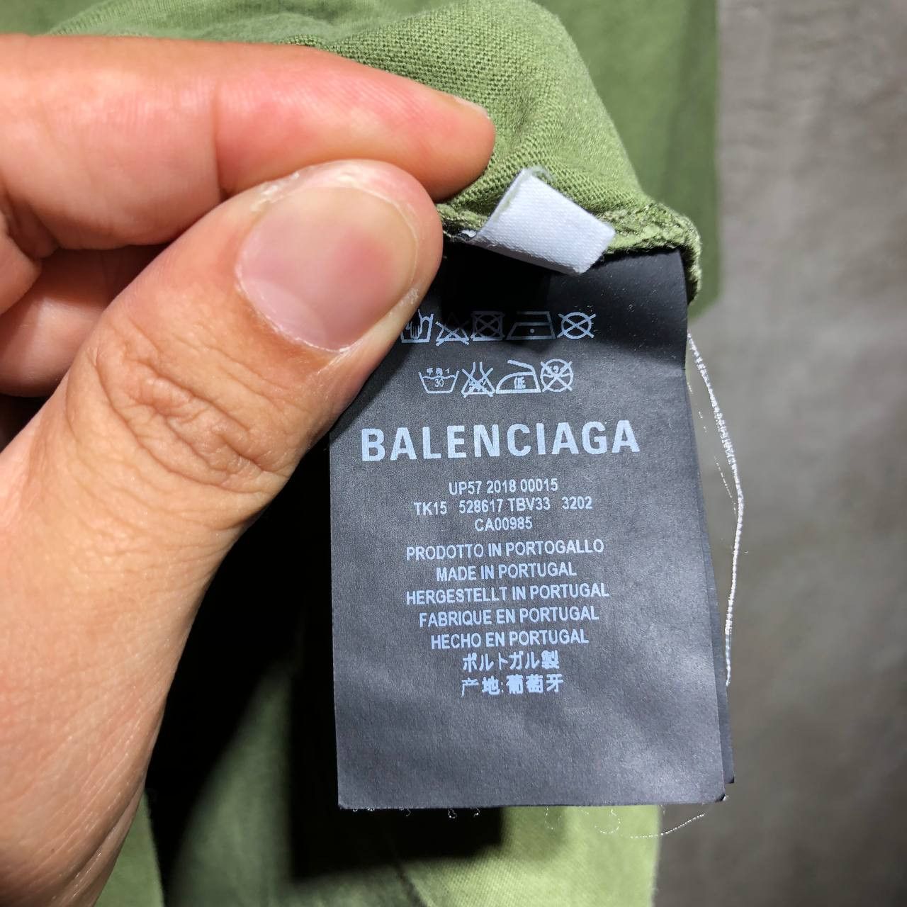 Balenciaga Balenciaga Spell Out Embroidered Tee Size US XXS / EU 40 - 11 Thumbnail